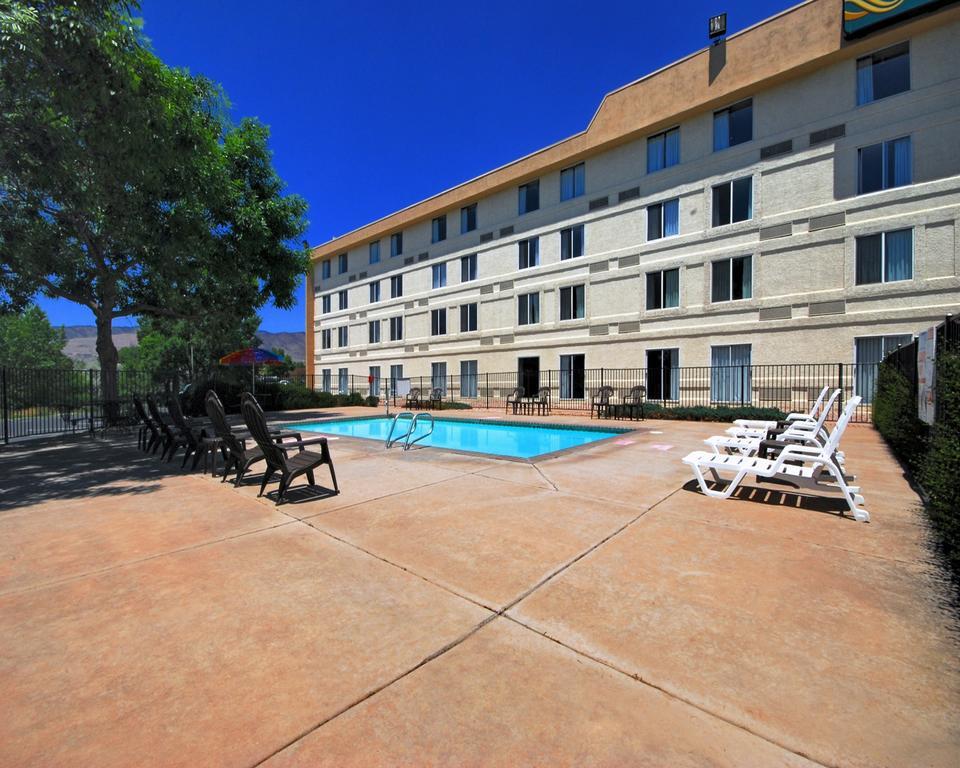 Quality Inn & Suites Garden Of The Gods Colorado Springs Exterior foto